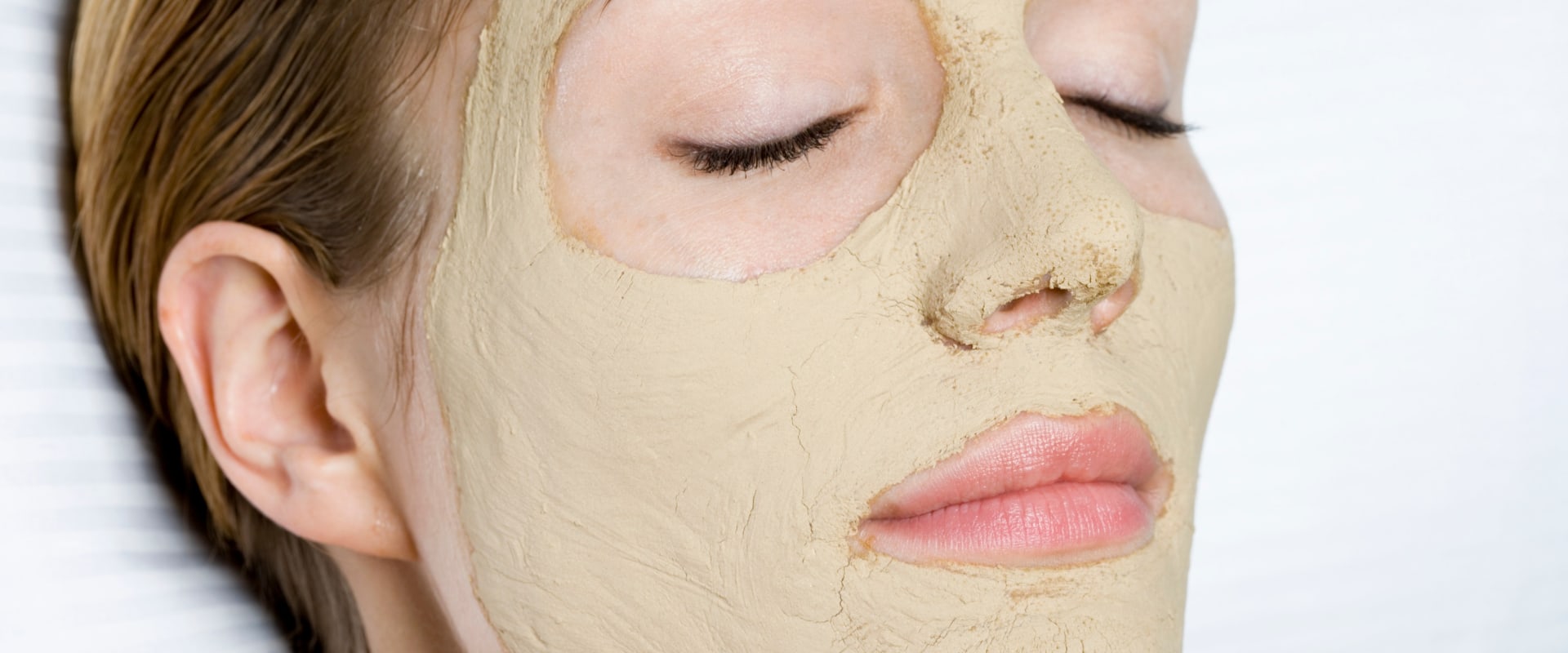 Detoxifying Facial Treatments: A Comprehensive Overview